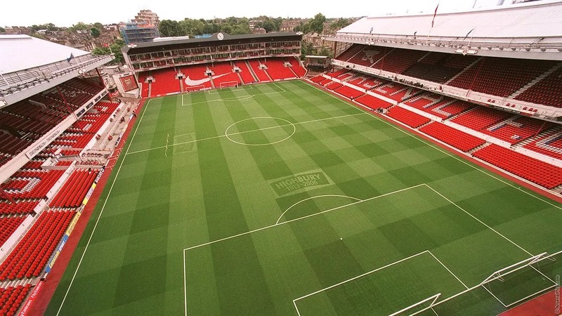 Highbury là sân nhà trước kia của Arsenal Highbury là sân nhà trước kia của Arsenal
